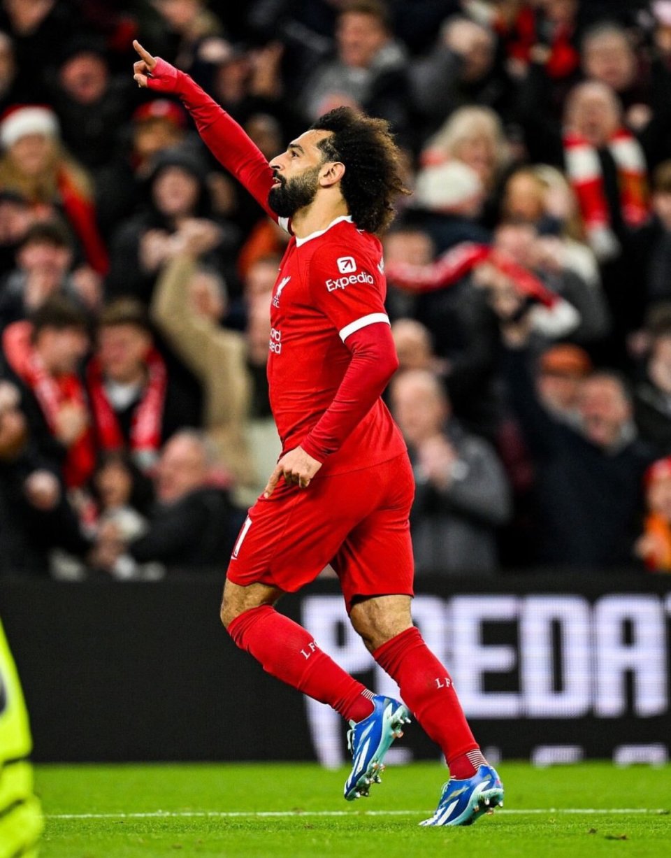 开云-包含萨拉赫回归赛场，高光表现首场状态亮眼，西班牙队观众沸腾！的词条